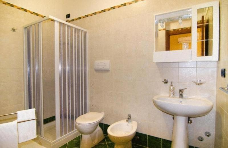 B&B Mare Nostrum Catona Di Reggio Calabria Kamer foto